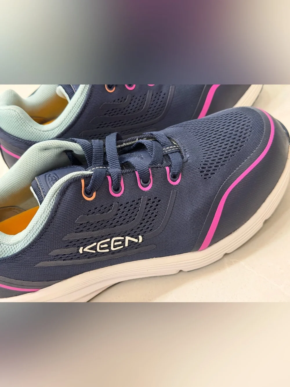 KEEN Utility Minneapolis Women's Carbon Safety Toe Work Sneaker Navy Pink, 9